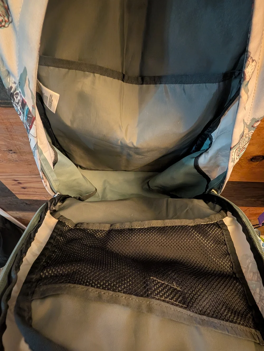 The North Face Wise Guy Men’s Backpack